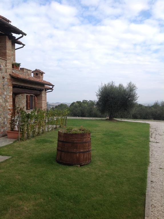 Agriturismo Il Canto Della Gallina Hotel Villastrada  Екстериор снимка